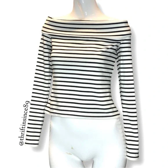 10 Crosby Derek Lam Off Shoulder Striped Top Medium - Picture 4 of 8